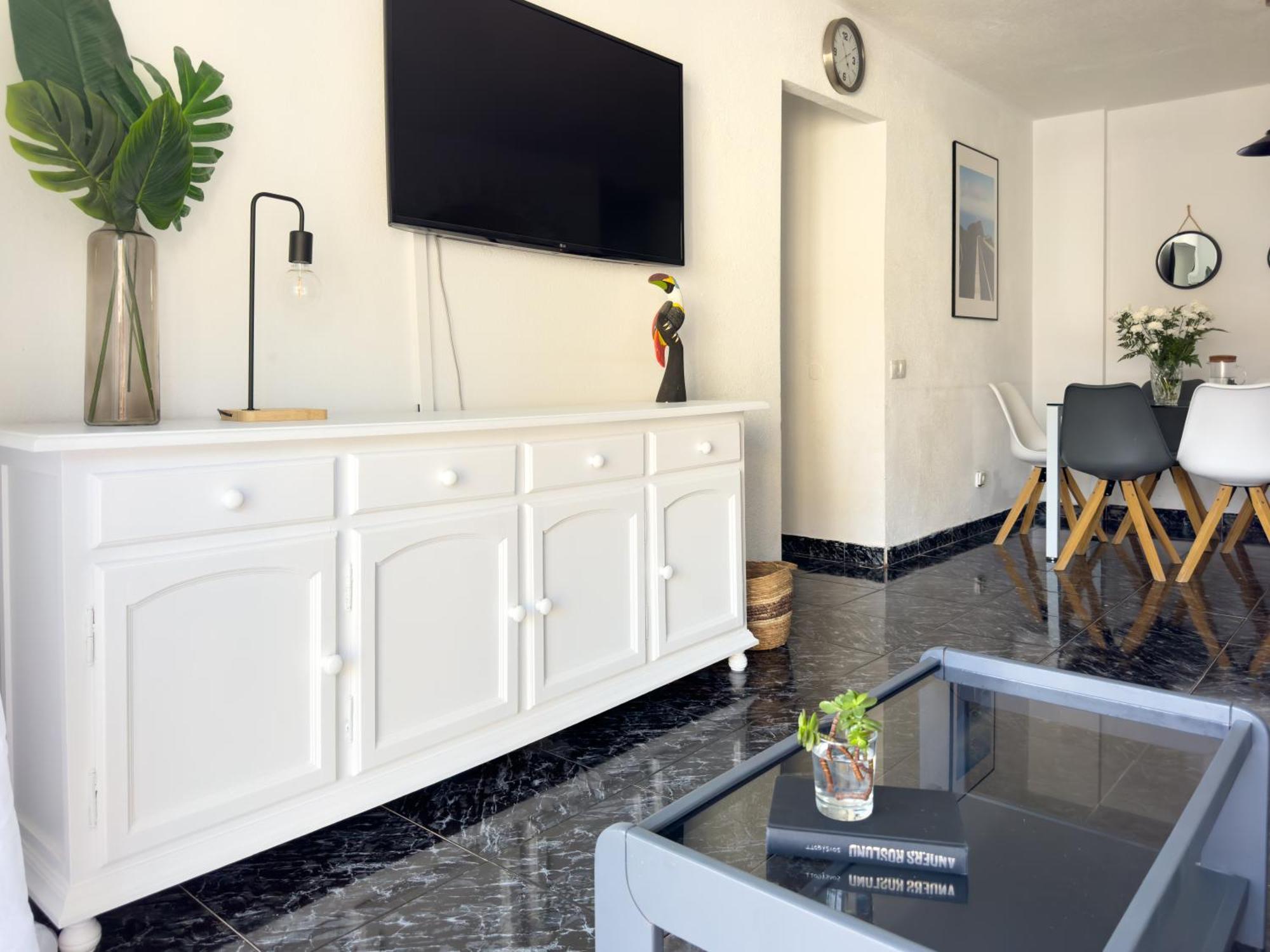 Amazing 3-Bedroom Apartment. Pool And Sea View! Los Cristianos  Exteriér fotografie